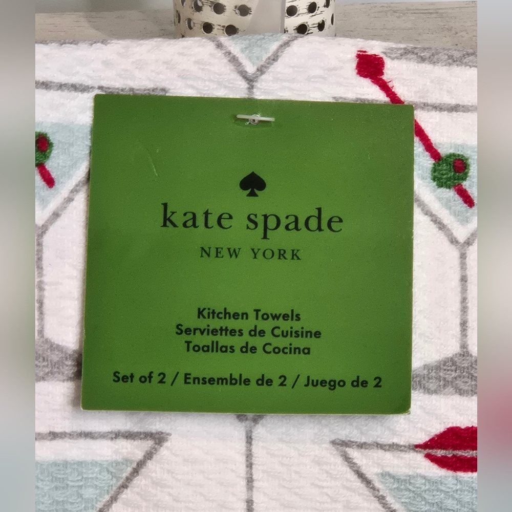 Kate Spade Martini Cocktail Towels - Picture 3 of 3
